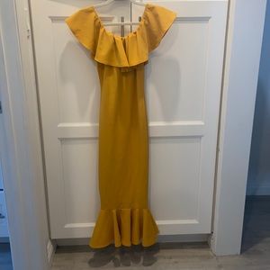 Mermaid yellow dress